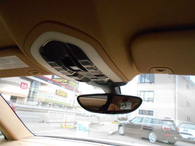 Porsche PANAMERA 2013-07 10921-14