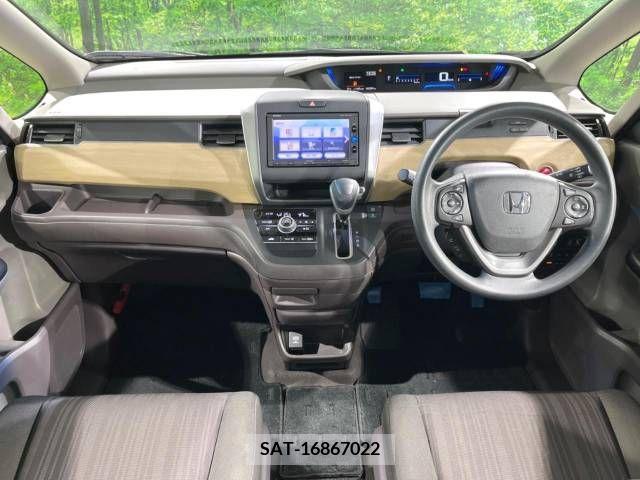 Honda FREED 2017-07 383903-1