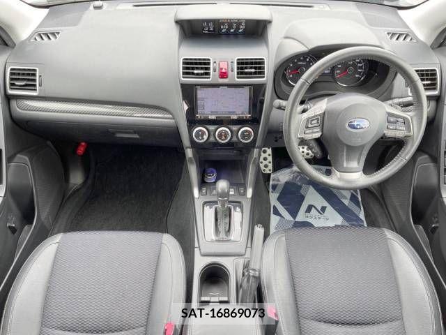 Subaru FORESTER 2015-08 270396-1