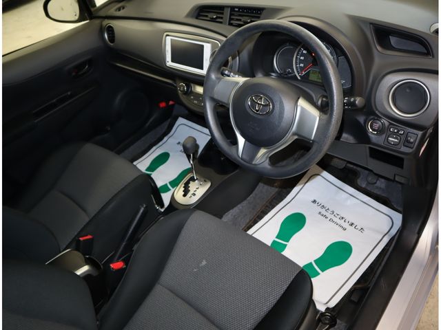 Toyota VITZ 2013-03 190257-22