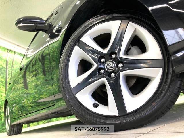 Toyota PRIUS PHV 2017-02 282547-12