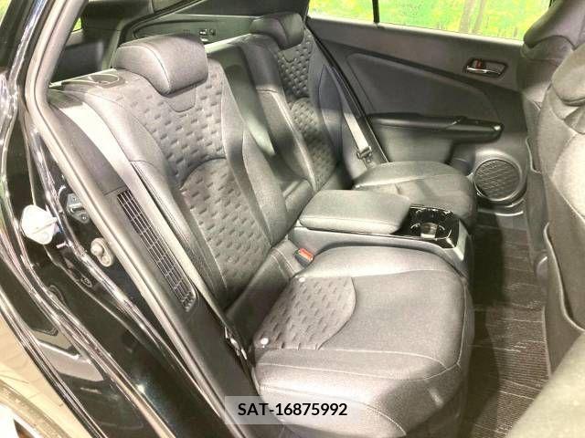 Toyota PRIUS PHV 2017-02 282547-9