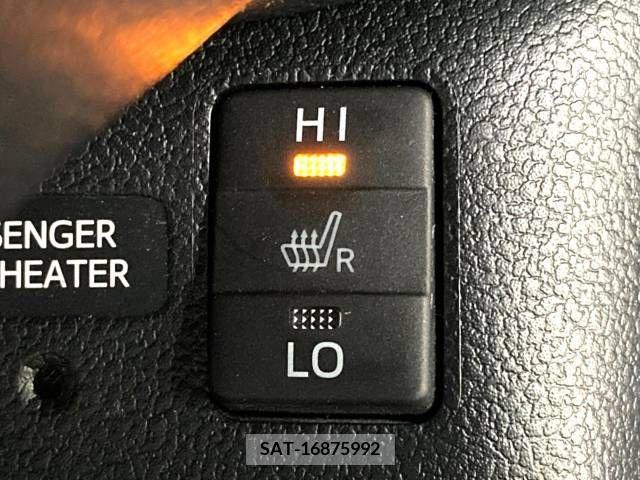 Toyota PRIUS PHV 2017-02 282547-7