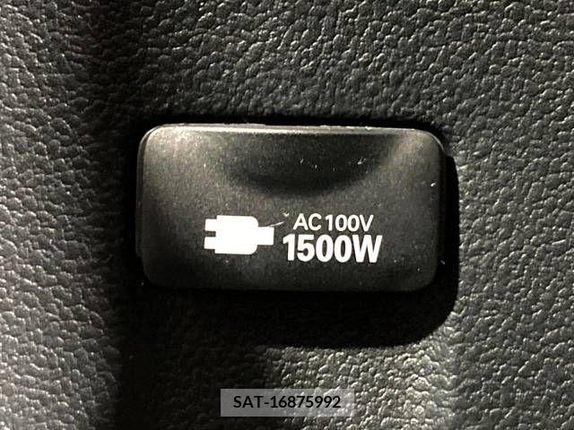 Toyota PRIUS PHV 2017-02 282547-6