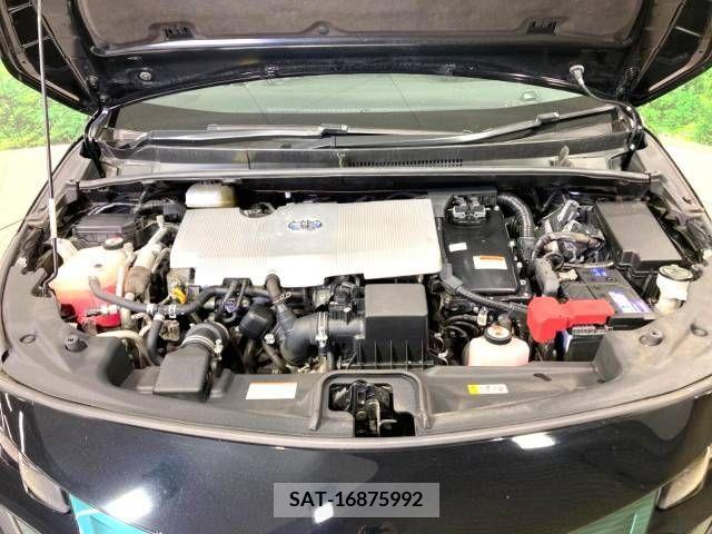 Toyota PRIUS PHV 2017-02 282547-18