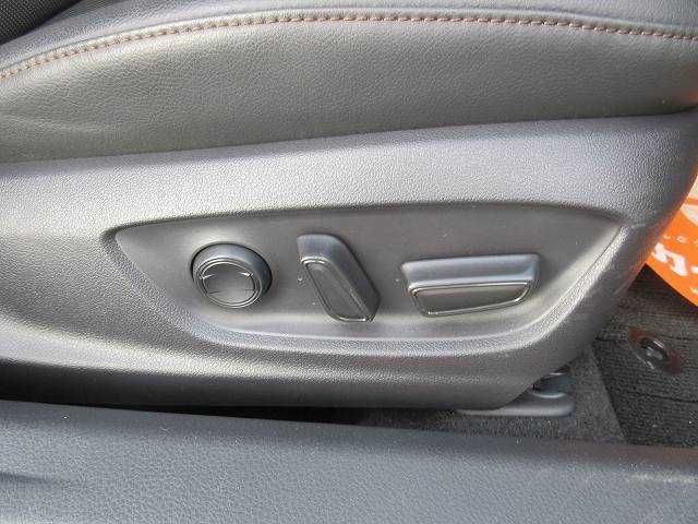Toyota CAMRY HYBRID 2018-05 3900-15