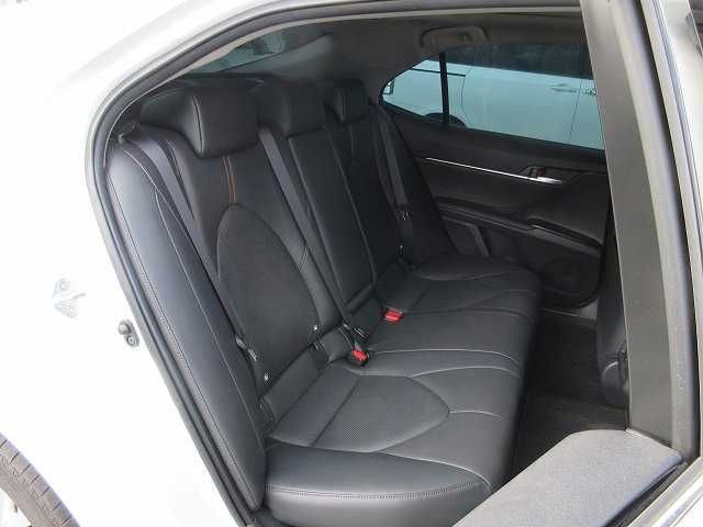 Toyota CAMRY HYBRID 2018-05 3900-14