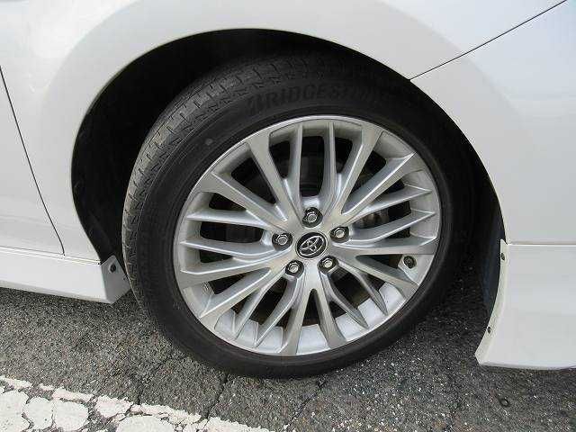 Toyota CAMRY HYBRID 2018-05 3900-16