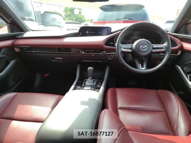 Mazda MAZDA3 2019-09 276437-2