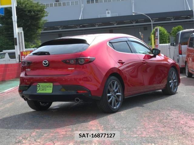 Mazda MAZDA3 2019-09 276437-1