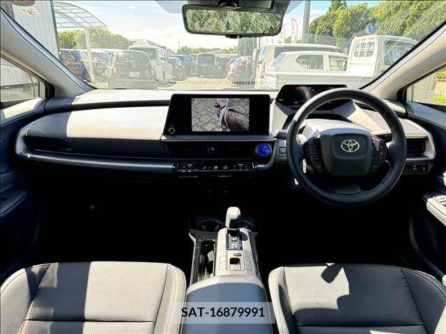 Toyota PRIUS 2023-03 366670-1