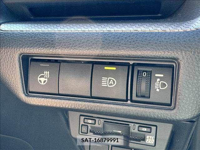 Toyota PRIUS 2023-03 366670-17
