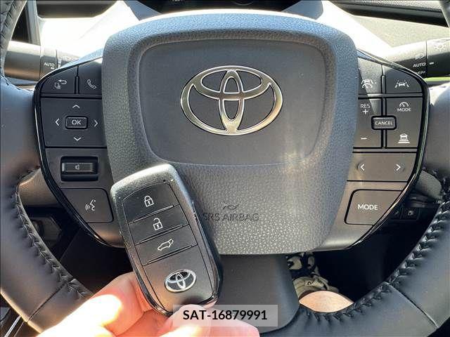 Toyota PRIUS 2023-03 366670-13