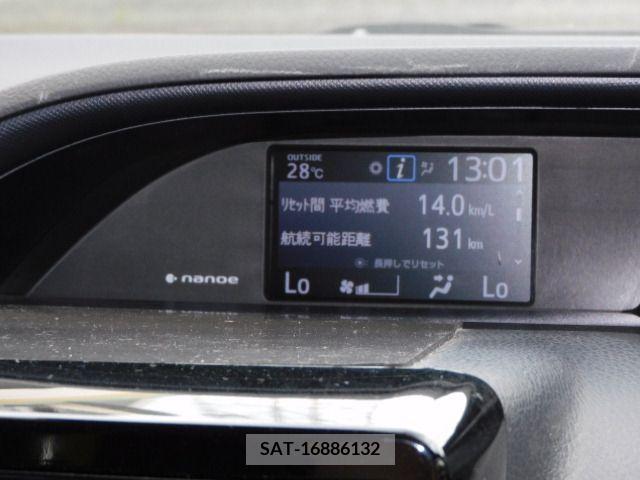 Toyota VOXY HYBRID 2019-02 322881-10