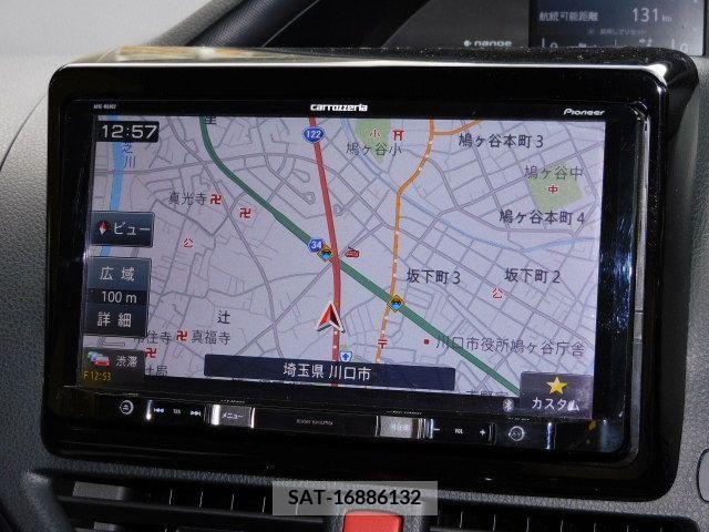 Toyota VOXY HYBRID 2019-02 322881-8
