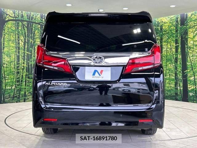 Toyota ALPHARD 2021-04 219329-16