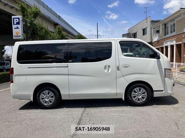 Nissan NV350 Caravan 2021-03 317350-13