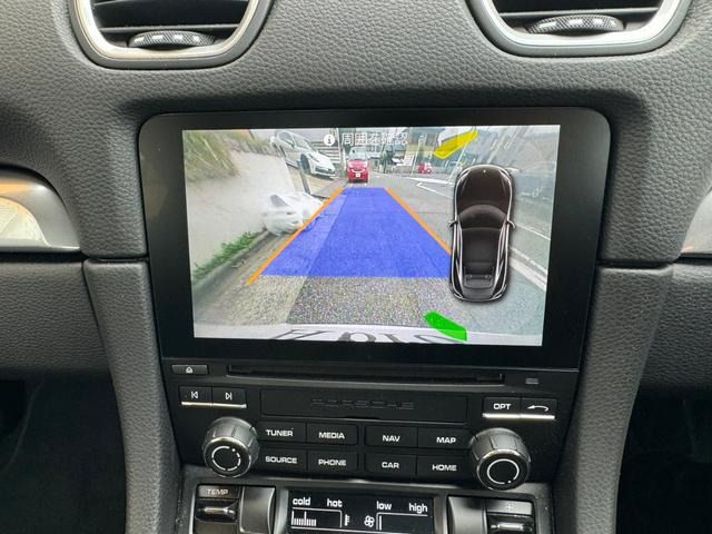 Porsche CAYMAN 2017-04 14902-18