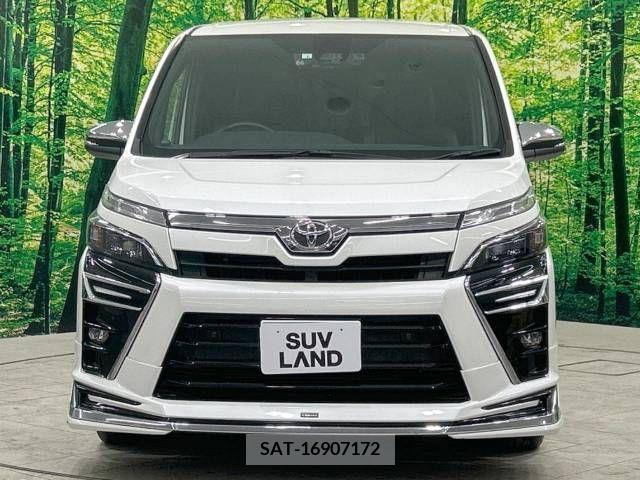 Toyota VOXY 2022-01 289219-15