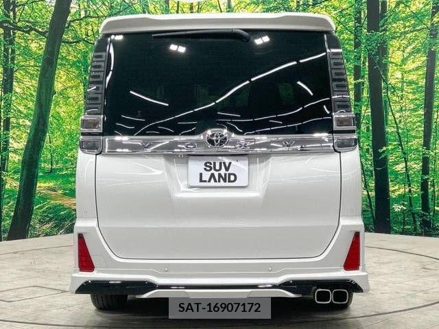 Toyota VOXY 2022-01 289219-16