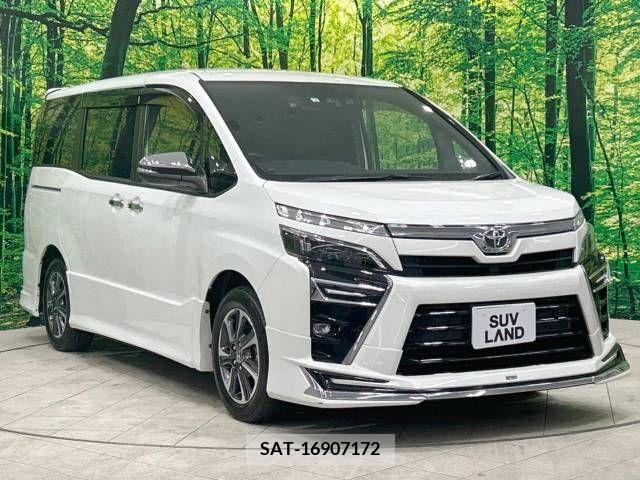 Toyota VOXY 2022-01 289219-17