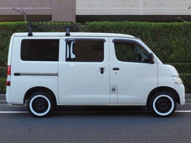 Toyota TOWNACE VAN 2018-10 193107-25