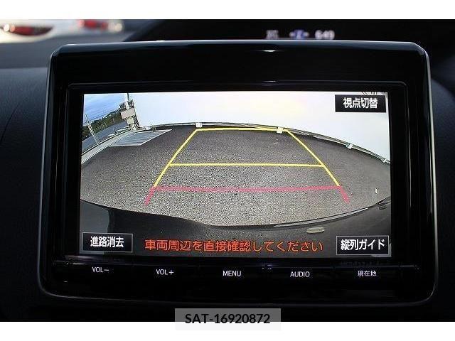 Toyota NOAH 2018-05 279496-3