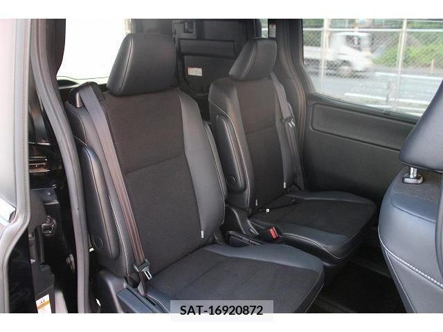 Toyota NOAH 2018-05 279496-13