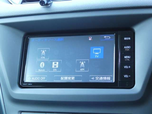 Toyota AVENSIS 2016-01 8912-10