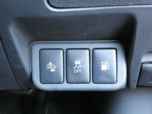 Toyota AVENSIS 2016-01 8912-19