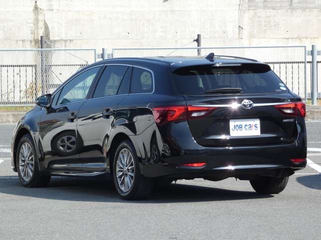 Toyota AVENSIS 2016-01 8912-2