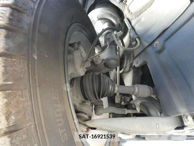 Toyota VOXY 2015-11 321478-18