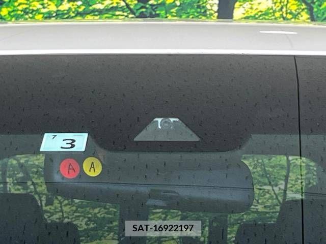 Toyota ALPHARD 2022-03 346365-6