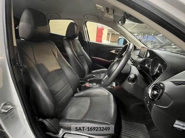 Mazda CX-3 2015-04 302004-7