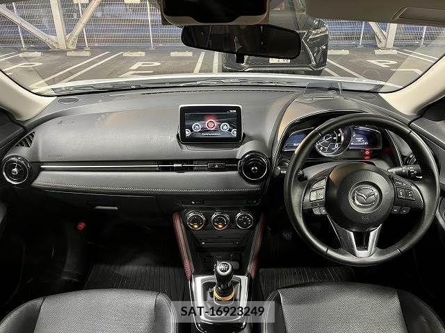 Mazda CX-3 2015-04 302004-1