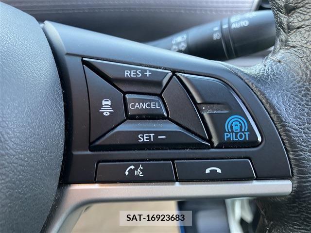 Nissan SERENA 2020-01 221656-4