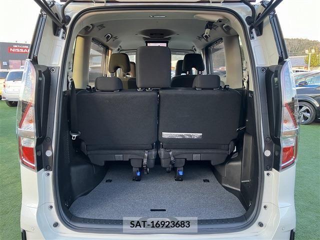 Nissan SERENA 2020-01 221656-7