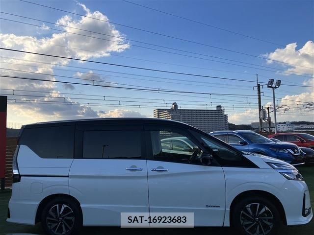 Nissan SERENA 2020-01 221656-13