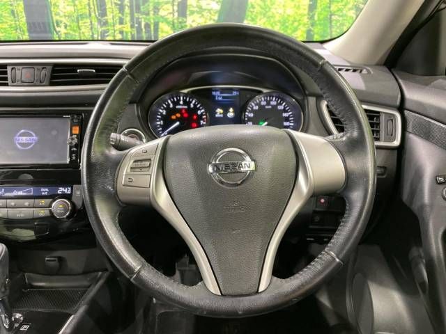 Nissan X-TRAIL 2015-09 10092-11