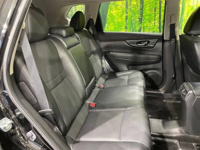 Nissan X-TRAIL 2015-09 10092-9