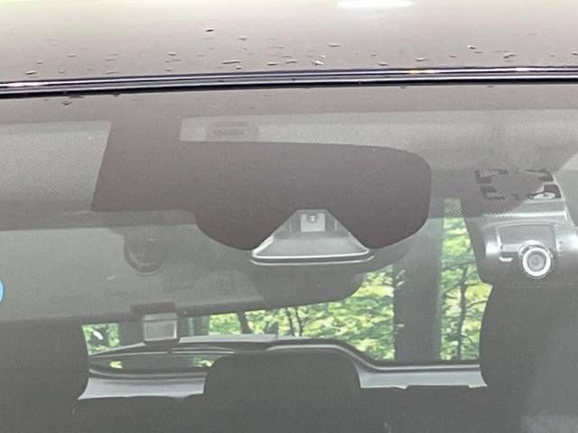 Nissan X-TRAIL 2015-09 10092-2
