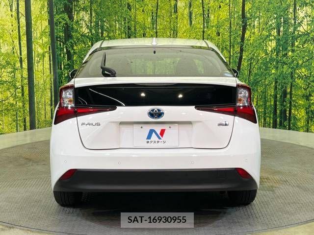 Toyota PRIUS 2019-07 348024-14