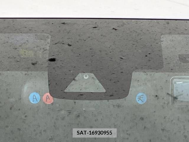 Toyota PRIUS 2019-07 348024-3