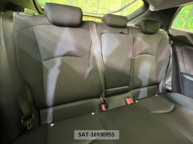 Toyota PRIUS 2019-07 348024-9