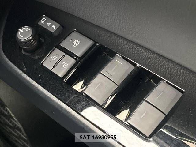 Toyota PRIUS 2019-07 348024-7