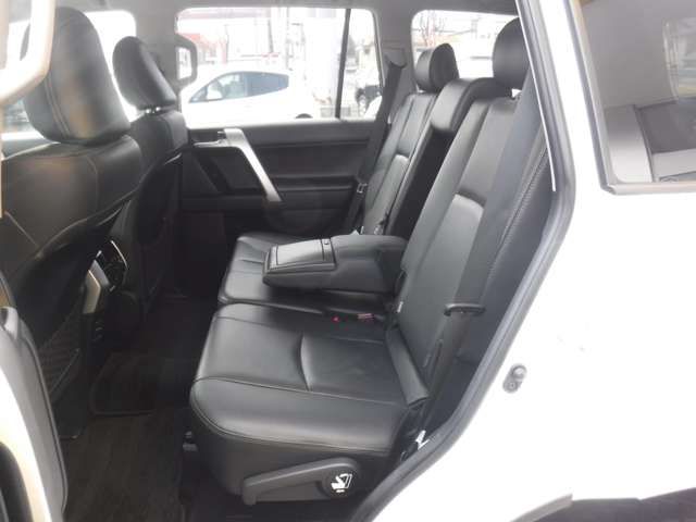 Toyota PRADO 2019-10 3025-12