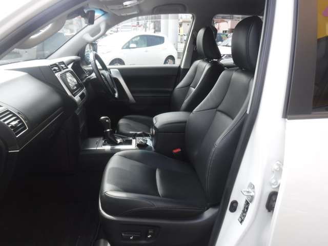 Toyota PRADO 2019-10 3025-11