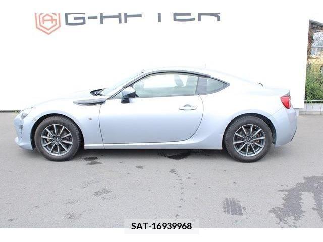 Toyota 86 2016-09 321182-8