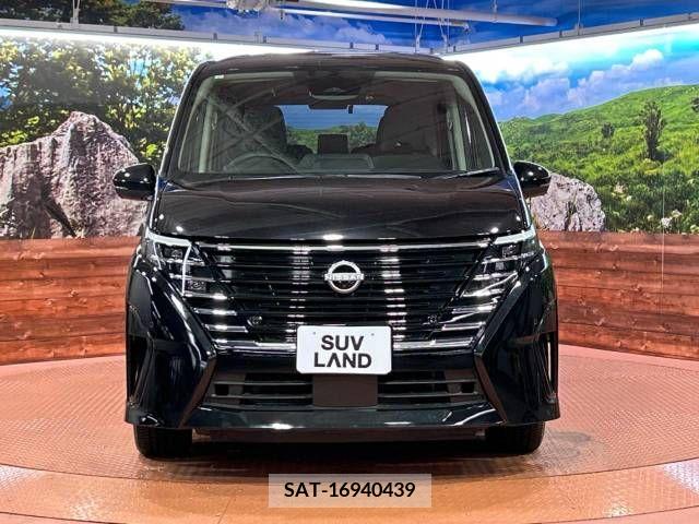 Nissan SERENA 2023-05 380394-14