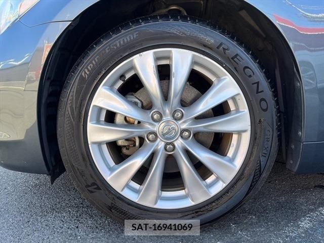 Nissan FUGA 2010-03 214164-16
